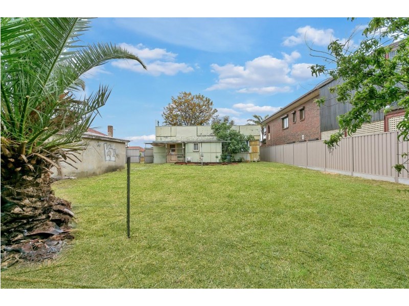 4 Lancaster Avenue, Fulham Gardens SA 5024