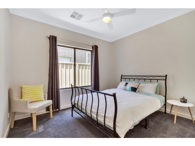 14B Mitchell Street East, Seaton SA 5023