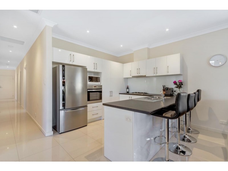 14B Mitchell Street East, Seaton SA 5023