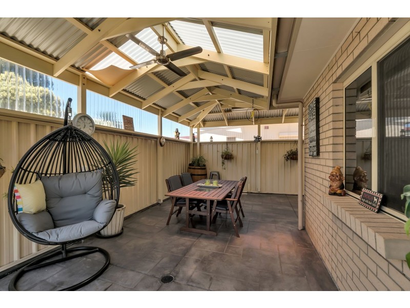 8 Thistle Avenue, Flinders Park SA 5025