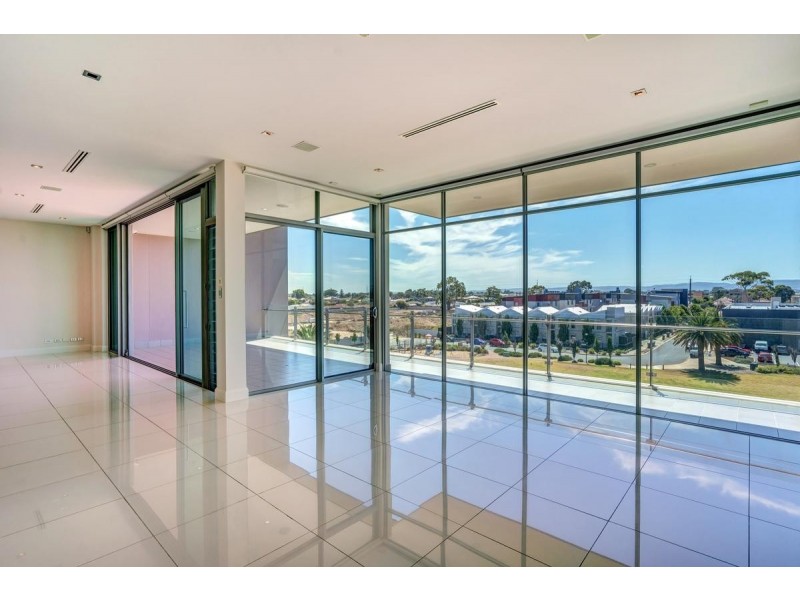 28/1 Burt Avenue, Findon SA 5023