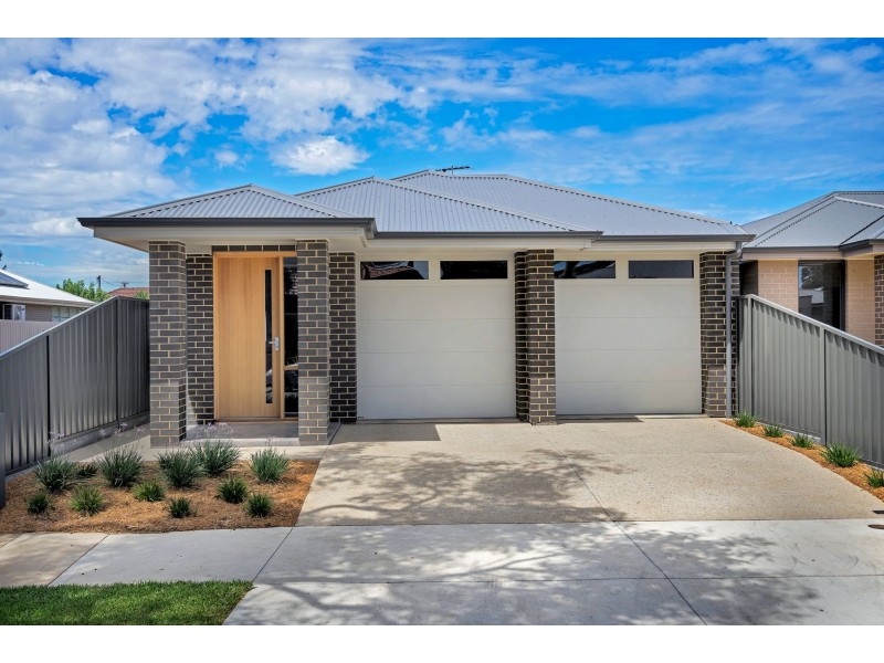 12 Levistone Street, Seaton SA 5023
