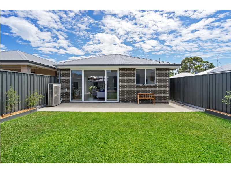 12 Levistone Street, Seaton SA 5023