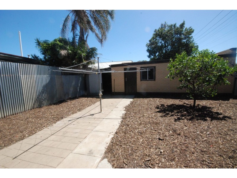70 WATTLE AVENUE, Royal Park SA 5014