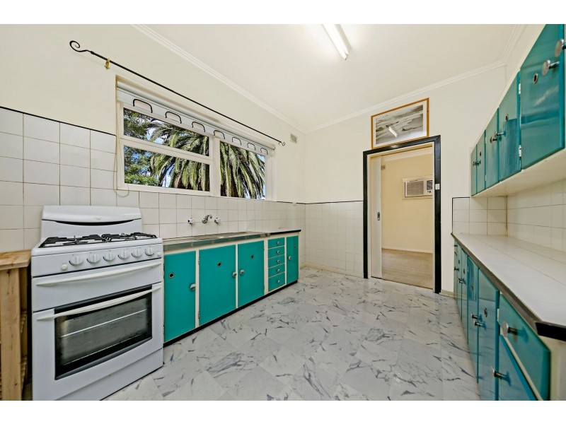 39 Davis Street, West Beach SA 5024