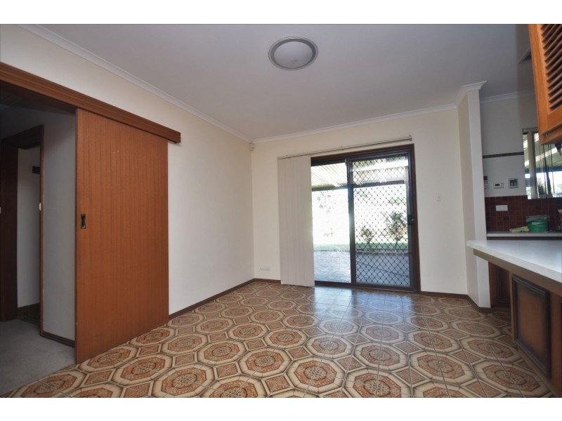 21 Newcombe Avenue, West Lakes Shore SA 5020