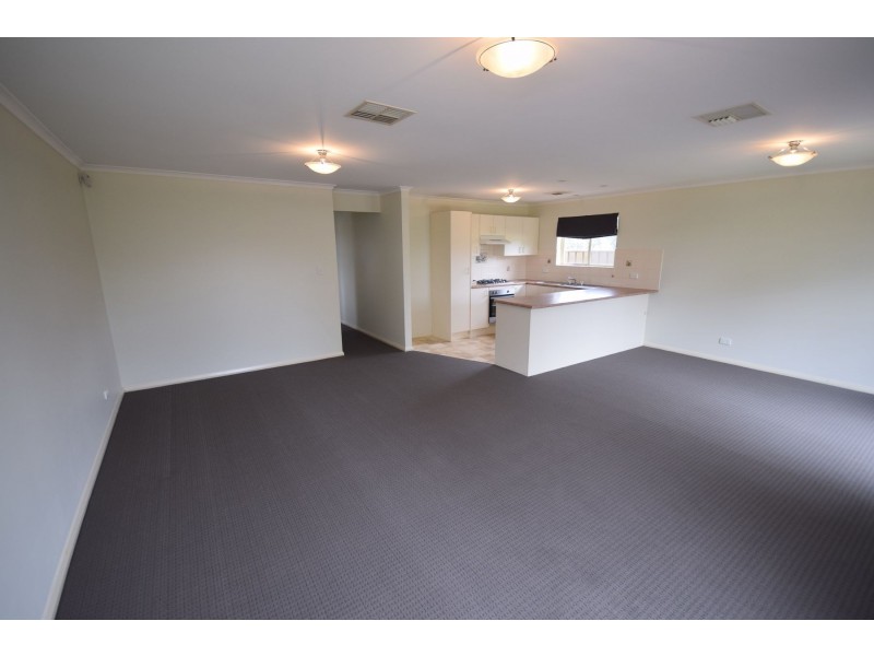 62 Torrens Road, Renown Park SA 5008