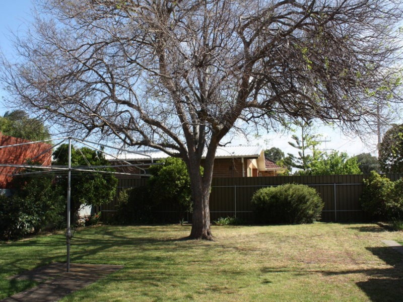 22 Shandon Avenue, Seaton SA 5023