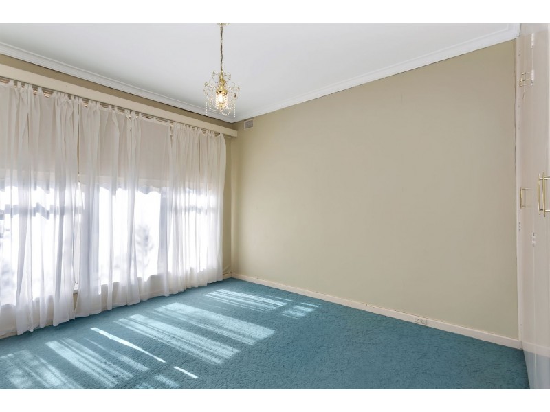 22 Sunset Crescent, Grange SA 5022