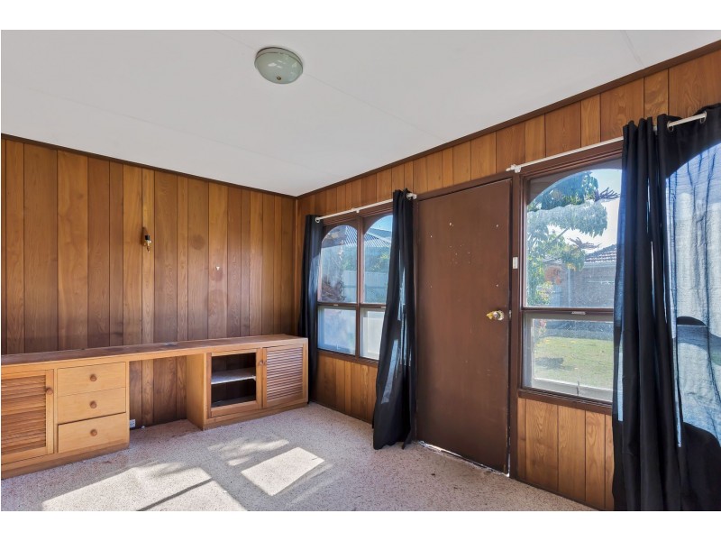 22 Sunset Crescent, Grange SA 5022