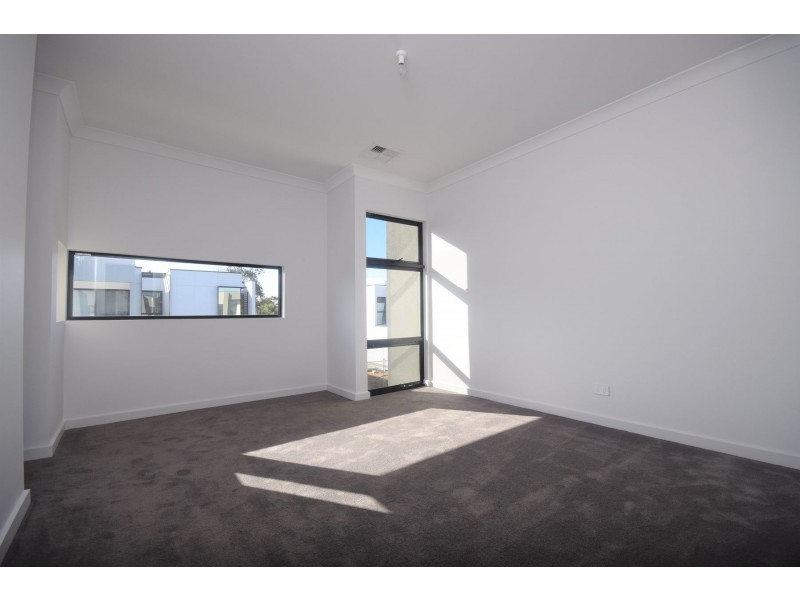 8 Colton Street, West Lakes SA 5021