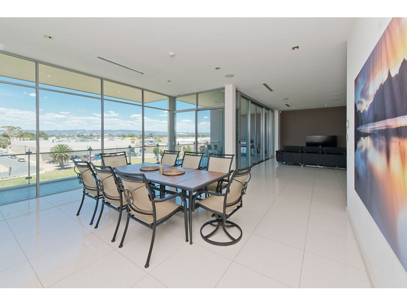 29/1 Burt Avenue, Findon SA 5023
