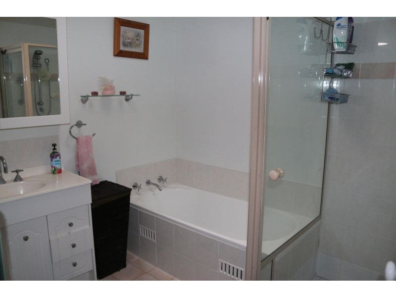 1/3 Georgina Avenue, Gorokan NSW 2263