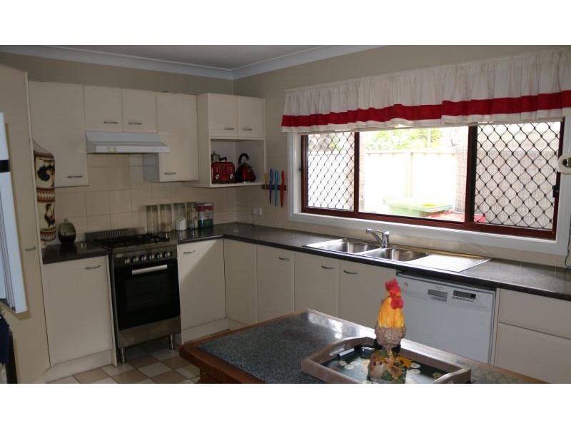 1/3 Georgina Avenue, Gorokan NSW 2263