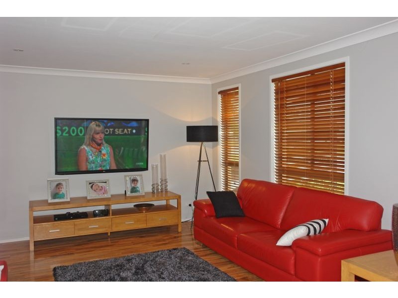 41 Nelmes Road, Blue Haven NSW 2262