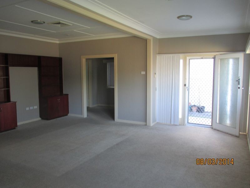 10 Binburra Avenue, Toowoon Bay NSW 2261