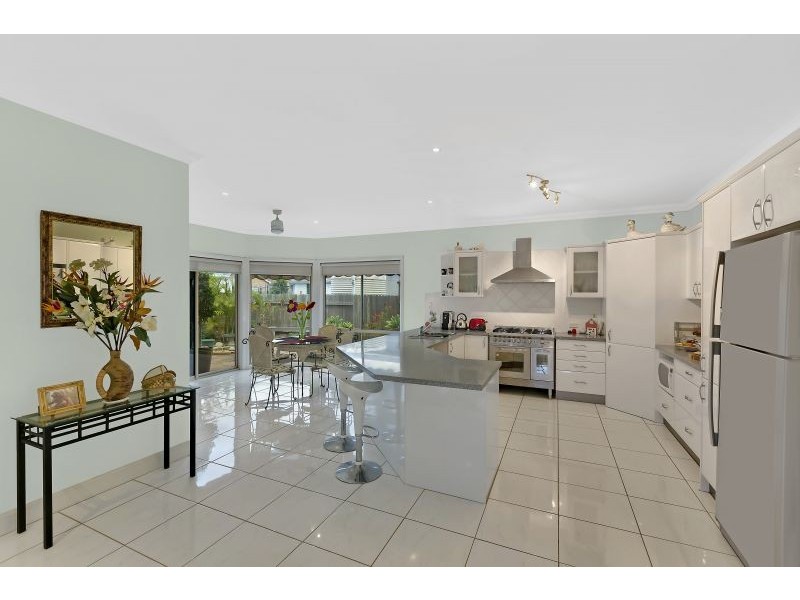 68 Ocean View Road, Gorokan NSW 2263