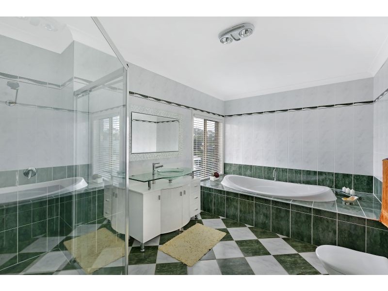 68 Ocean View Road, Gorokan NSW 2263