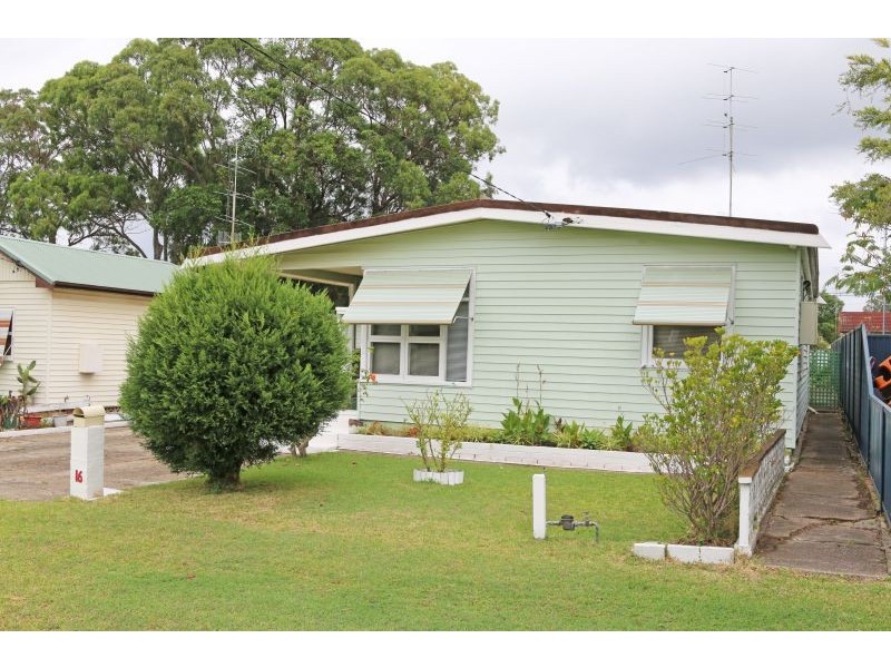 16 Gascoigne Road, Gorokan NSW 2263