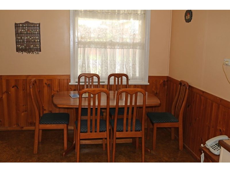 16 Gascoigne Road, Gorokan NSW 2263