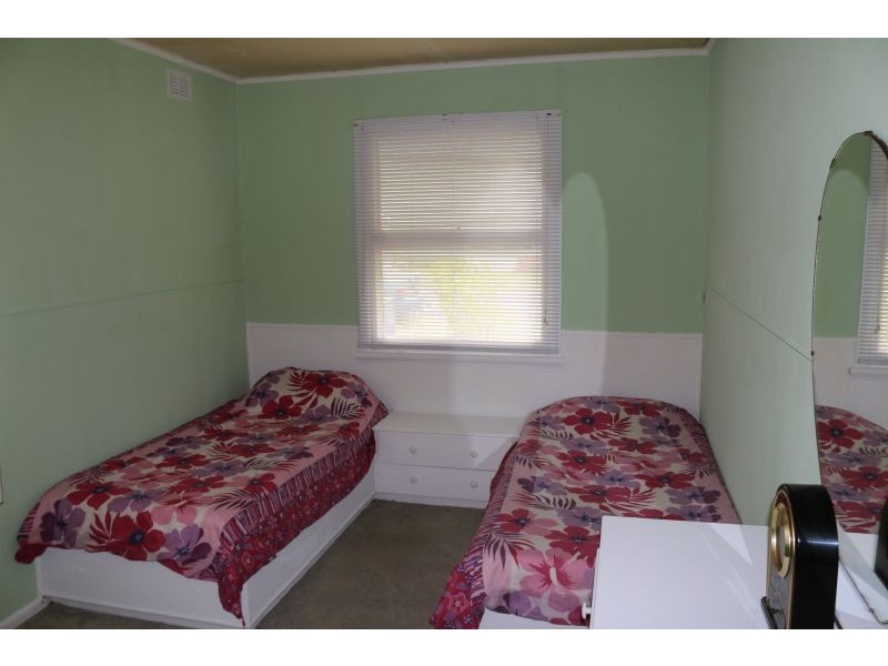 16 Gascoigne Road, Gorokan NSW 2263