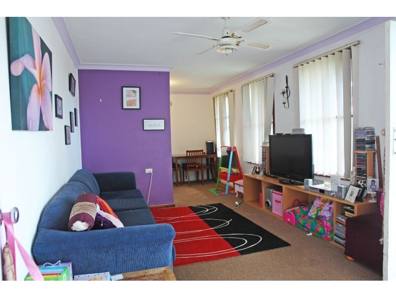 28 Owen Avenue, Wyong NSW 2259