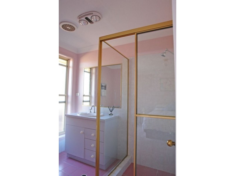 204 Pollock Avenue, Wyong NSW 2259