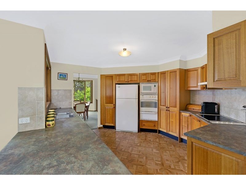 3 Tracey Lea Close, Jilliby NSW 2259