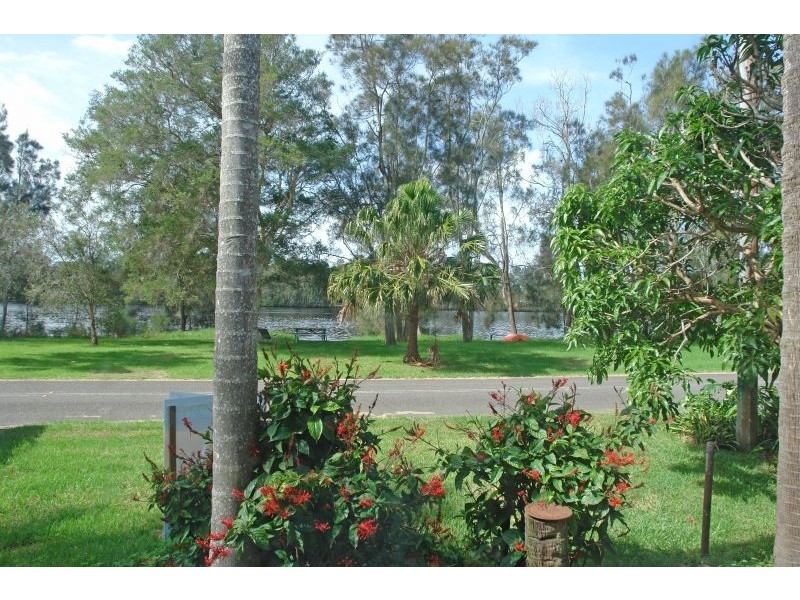 11 South Tacoma Road, Tacoma South NSW 2259