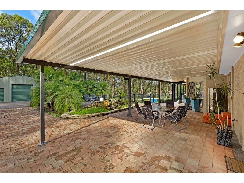 2 Parkridge Drive, Jilliby NSW 2259