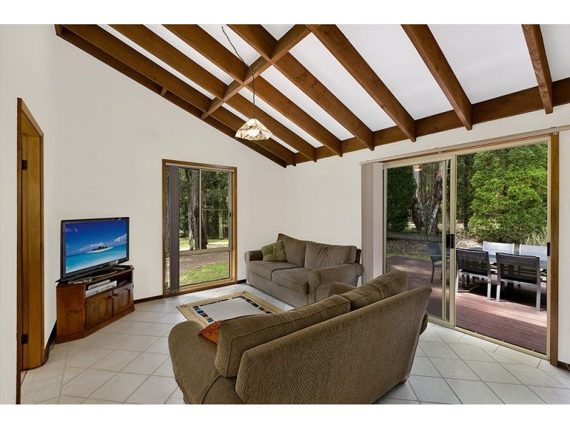 2 Lamont Close, Mardi NSW 2259