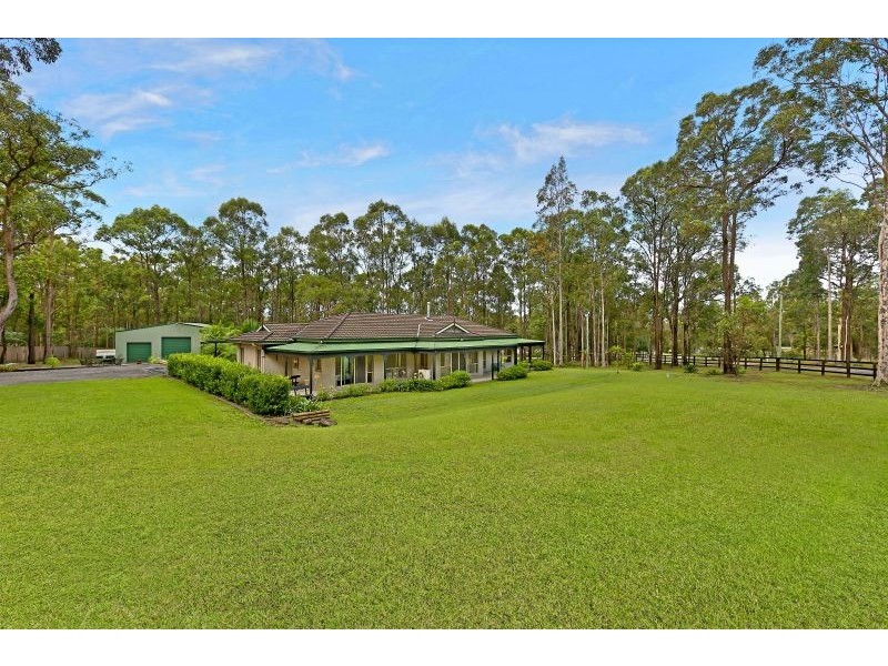 2 Parkridge Drive, Jilliby NSW 2259