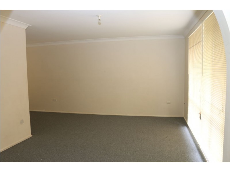 36 Casey Drive, Watanobbi NSW 2259