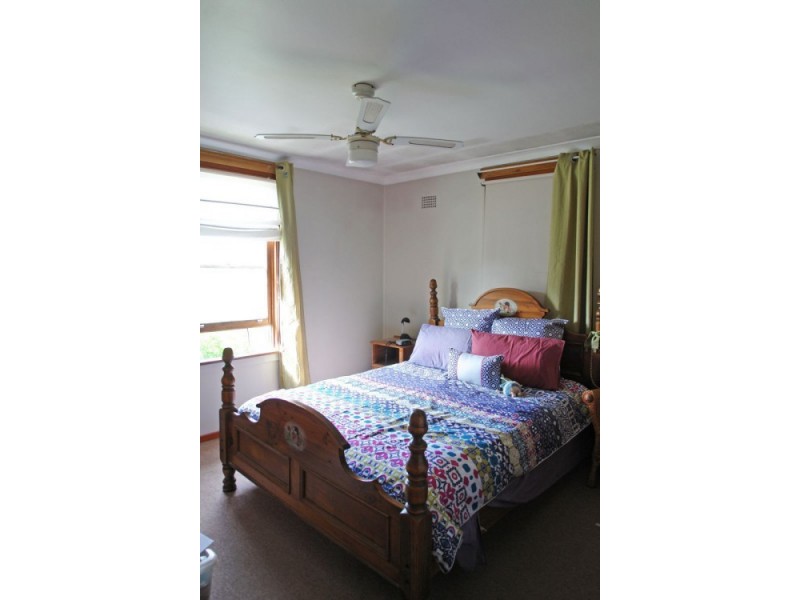 28 Owen Avenue, Wyong NSW 2259