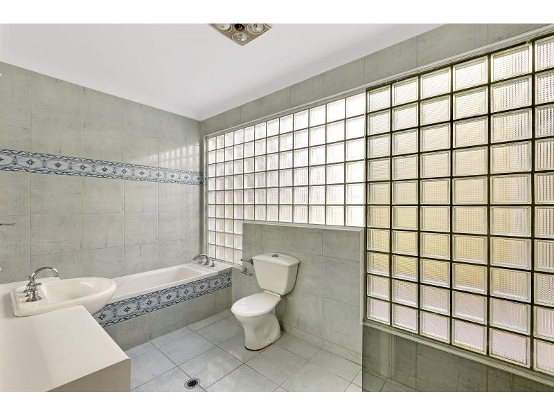 2/13 Mitchell Street, Norah Head NSW 2263