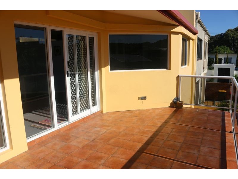 2/13 Mitchell Street, Norah Head NSW 2263