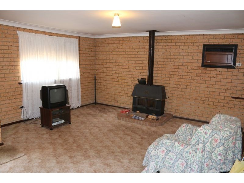 69 Moala Parade, Charmhaven NSW 2263