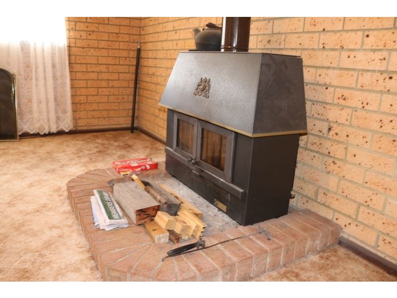 69 Moala Parade, Charmhaven NSW 2263