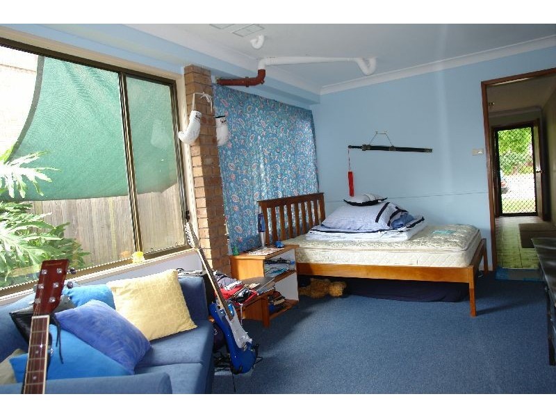 Unit 2/40 Boyce Avenue, Wyong NSW 2259