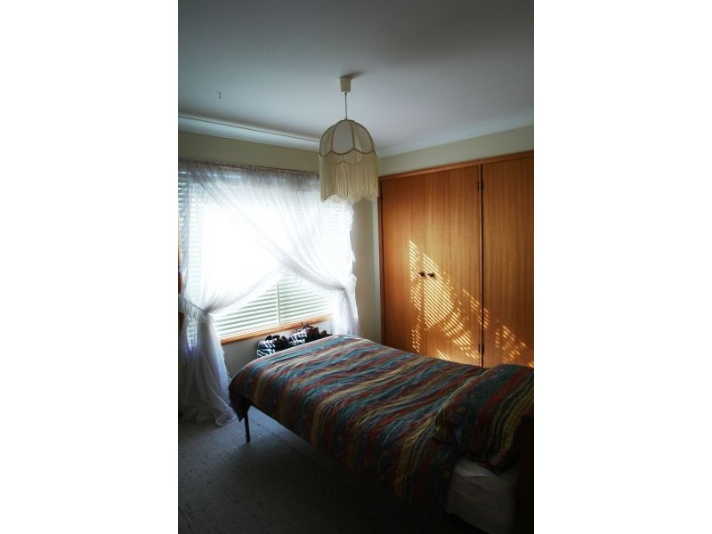 74 Hillcrest Avenue, Tacoma NSW 2259