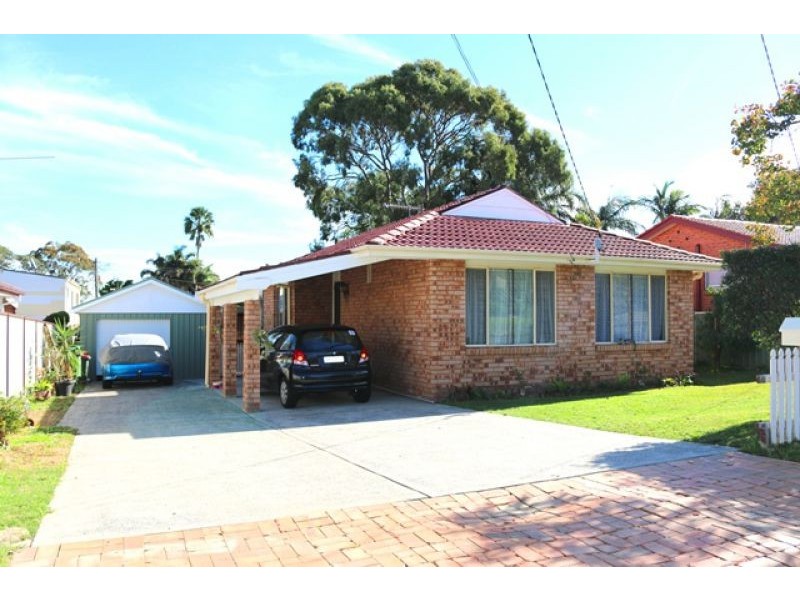 12 Dalton Avenue, Kanwal NSW 2259