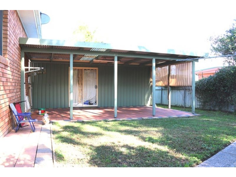 12 Dalton Avenue, Kanwal NSW 2259