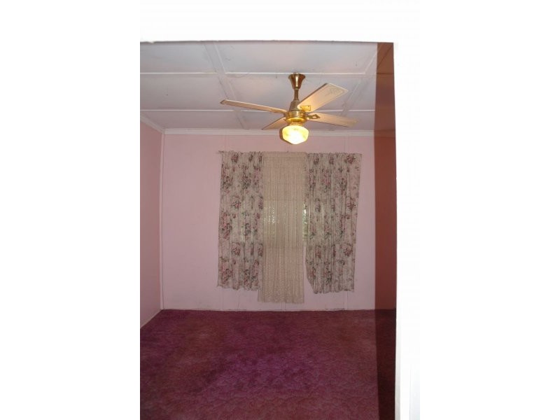 6 Levitt Street, Wyong NSW 2259