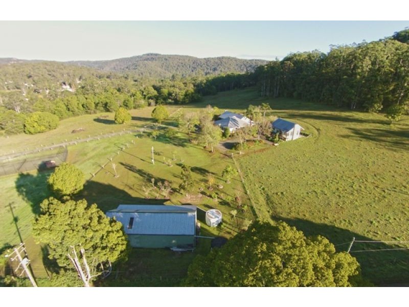 42 Hills Lane, Yarramalong NSW 2259