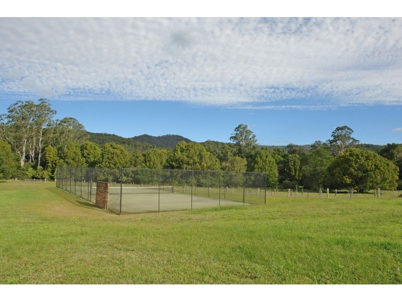 42 Hills Lane, Yarramalong NSW 2259
