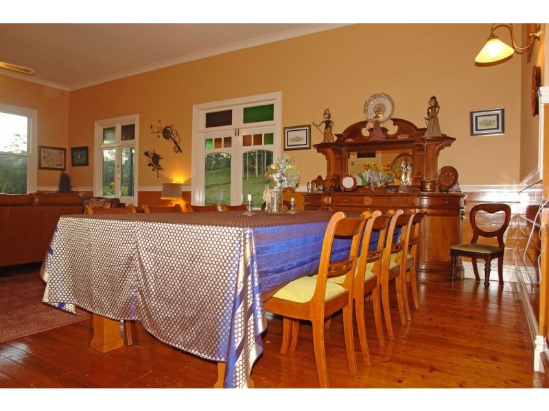 42 Hills Lane, Yarramalong NSW 2259