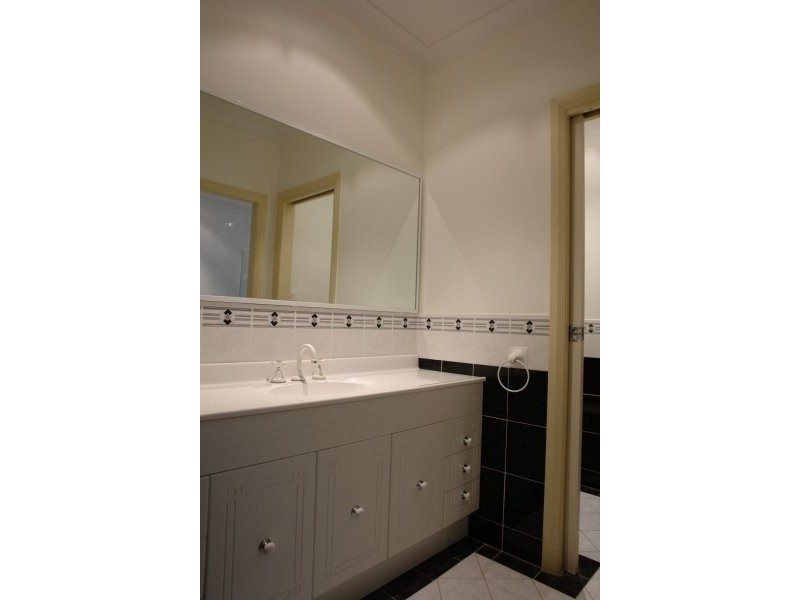 7 Crestwood Road, Jilliby NSW 2259