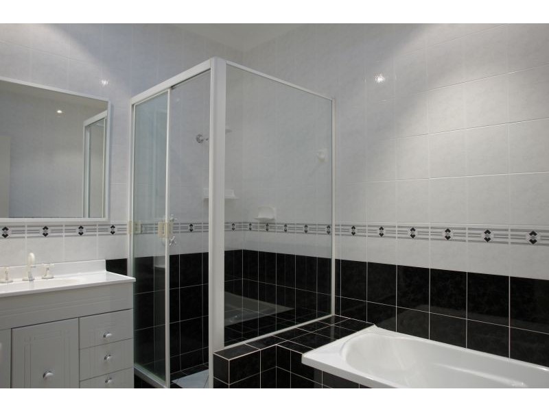 7 Crestwood Road, Jilliby NSW 2259