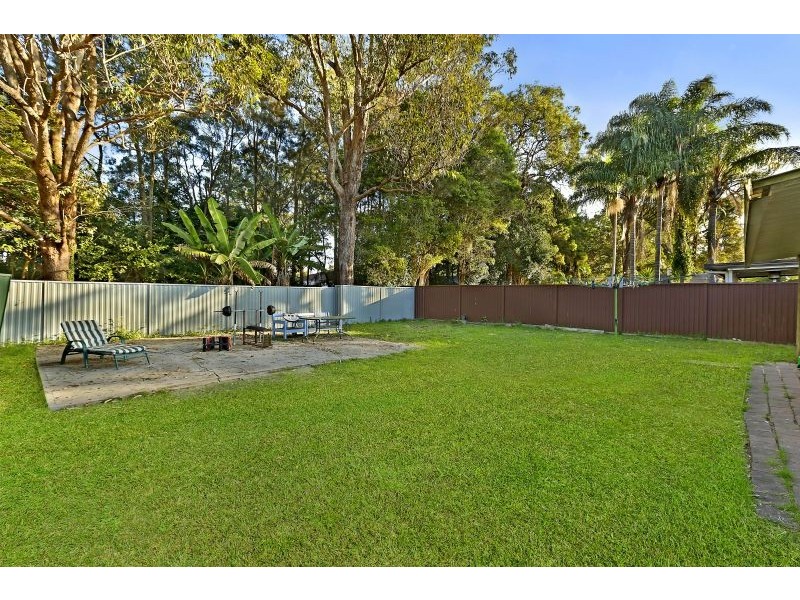 22 Wombat Street, Berkeley Vale NSW 2261