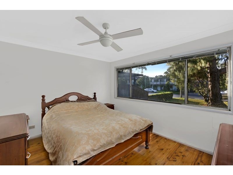 22 Wombat Street, Berkeley Vale NSW 2261